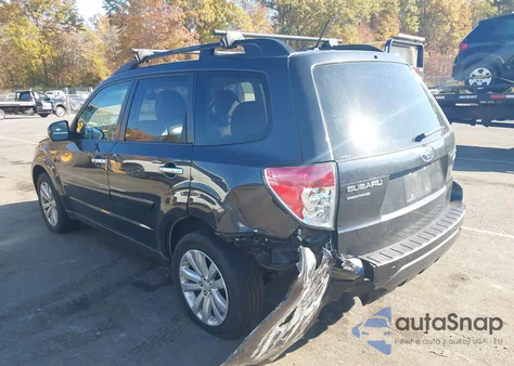 2011 Subaru Forester 2.5X Premium z USA, uszkodzony, nr VIN JF2SHADC9BH709950